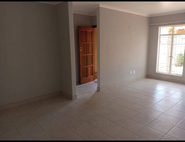 3 BEDROOM PROPERTY TO RENT IN PETERSFIELD